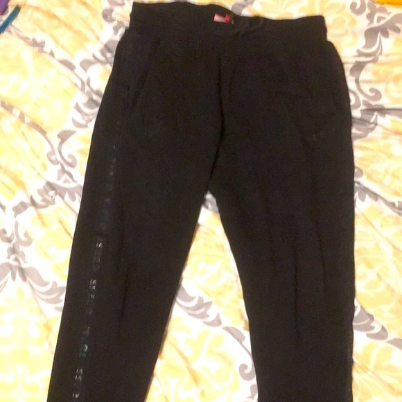 Guess sweats - Picture 1 of 3